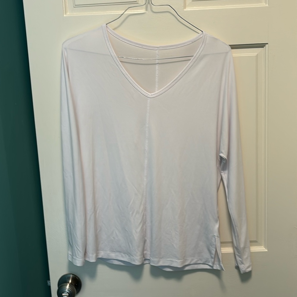 Fabletics White Lightweight Long Sleeve Shirt